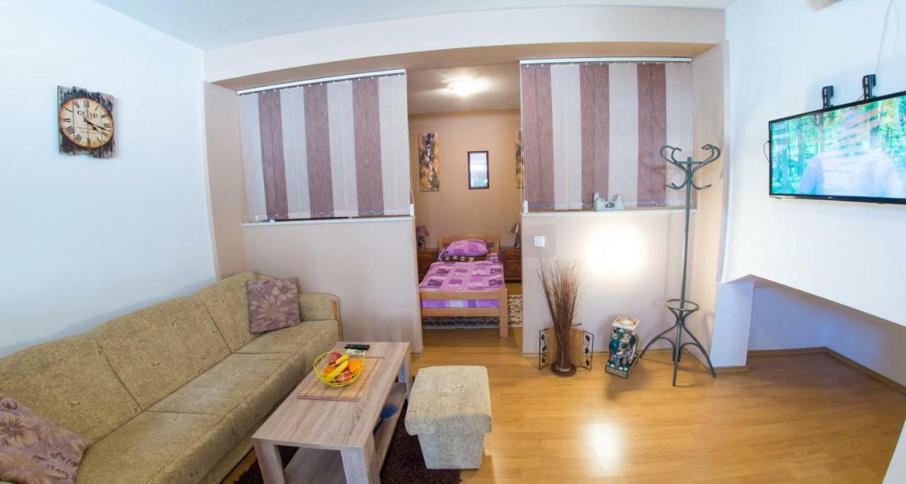 Apartment Elegant Мостар Екстериор снимка