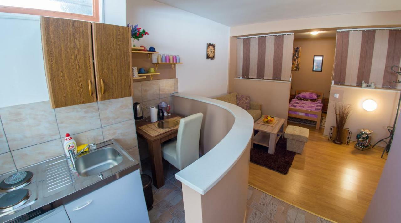 Apartment Elegant Мостар Екстериор снимка