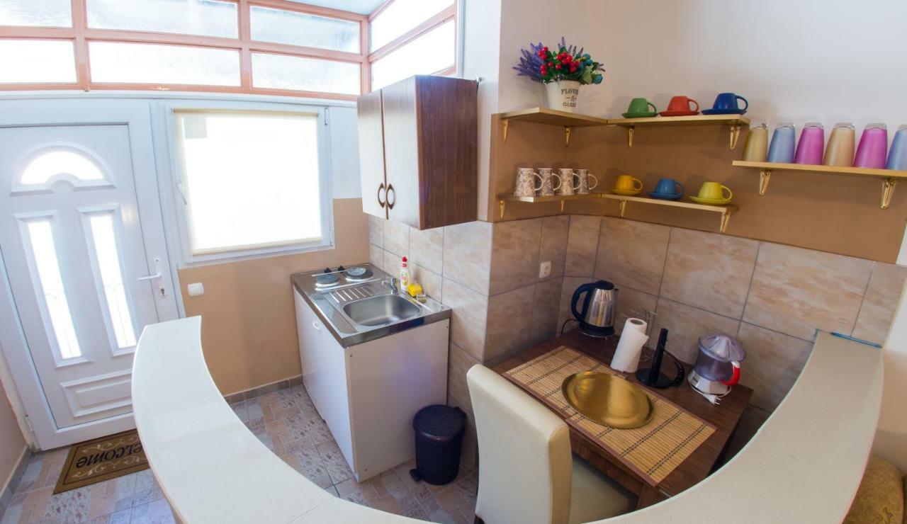 Apartment Elegant Мостар Екстериор снимка
